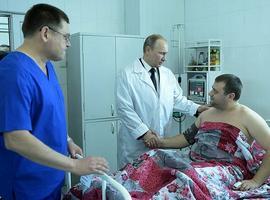 Putin visita a los heridos en los atentados de Volgogrado