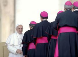 Francisco recibe el lunes al arzobispo y al auxiliar de Asturias 