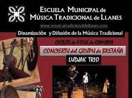 Concierto de “Ludjak Trio” en la Escuela de Música Tradicional de Llanes