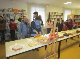 Literatura y cocina se dan la mano en Allande para el Día del Libro