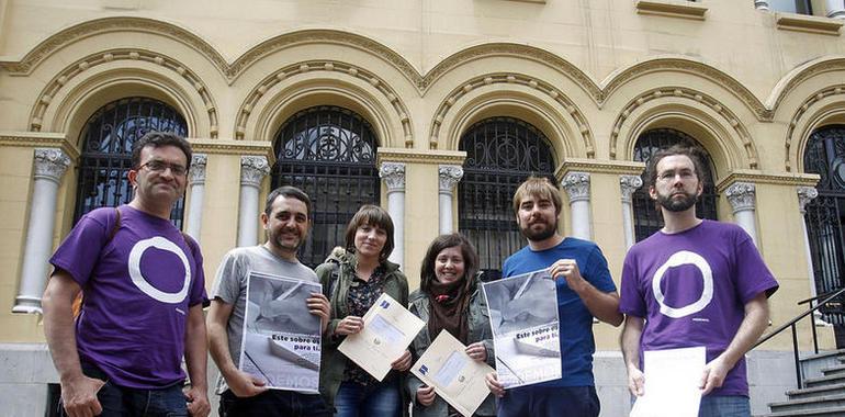 Podemos Asturies inicia su campaña electoral en Londres con emigrantes asturianos