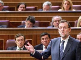 Rajoy asegura ta \"sustancialmente d\acuerdu\" con Rubalcaba en materia europea