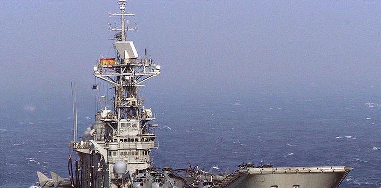 Campaña para salvar el portaaviones Príncipe de Asturias y fondearlo en Gijón