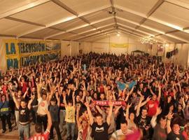 Más de 2.000 asturian@s en conciertu pola oficialidá