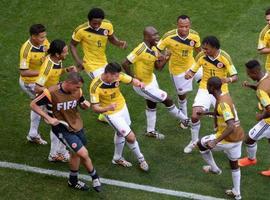 Colombia gana 2-1 a Costa de Marfil 