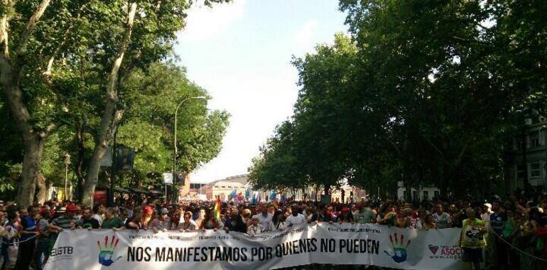 #Orgullo: Cientos de miles de personas desfilan por Madrid "por quienes no pueden"