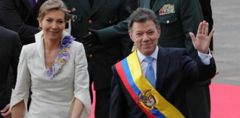 Santos inicia su segunda Presidencia en Colombia con la paz como objetivo