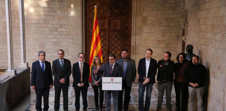 Manos Limpias pide a la Xusticia quillegalice a lAssemblea Nacional Catalana por asociación ilícita
