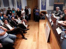 Javier Fernández expresa sus dudas sobre la continuidad de la recuperación económica