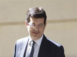  Xuez Andreu entruga al Bancu dEspaña si conocía les tarxetes pantasma y si son delictives