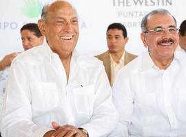 Danilo Medina: dominicanos estamos de luto por muerte de #Óscar de la #Renta