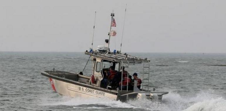Rescatan a 33 inmigrantes cubanos en aguas cerca de EE.UU.  