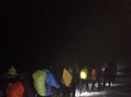 Rescatados 30 montañeros perdidos en la Cordal del Ajo, en medio del temporal 