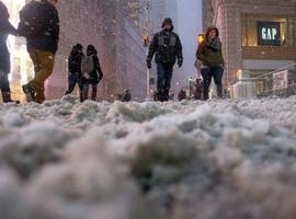 Super tormenta de nieve colapsa Nueva York  