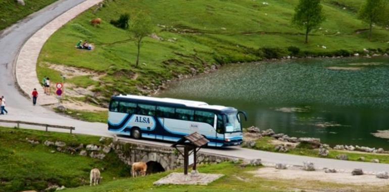 El Jueves Santo se activa el plan de transporte a los Lagos de Covadonga