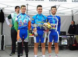#Ciclismo. Alejandro Iglesias Campeón de Asturias junior