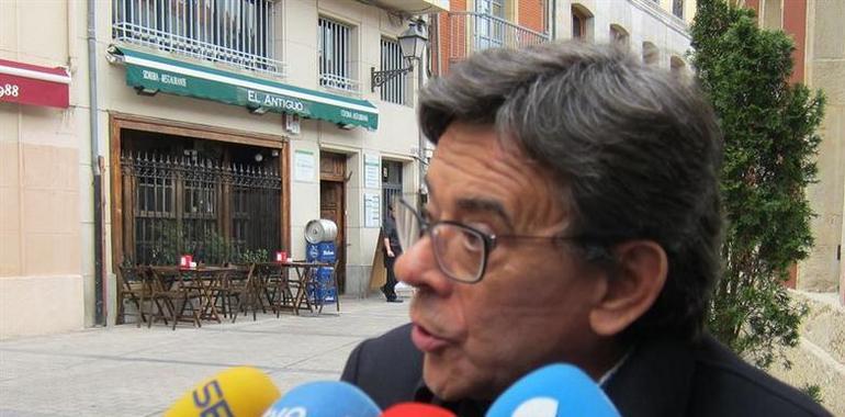 Ribi propone un gobierno fuerte de 14 para Oviedo