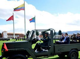 Juan Carlos Pinzón se posesionó como Ministro de Defensa de Colombia