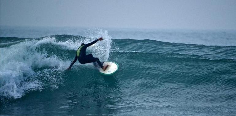 La tabla del asturiano Marcos Slash, impulsada por Jetson® surfeará las playas del Principado