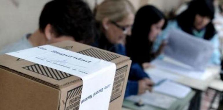 Más de 32 millones de argentinos podrán votar hoy en las primarias presidenciales 