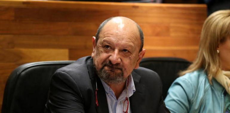 El ex alcalde de Cudillero se enfrenta a una posible condena de 9 años de inhabilitación