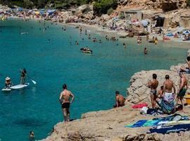 Hoy arranca la venta de viajes del Imserso a Canarias y Baleares