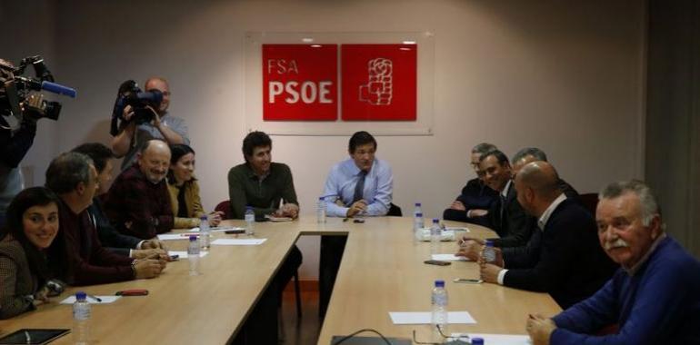 El presidente de Asturias acusa a Podemos de querer fragmentar el país