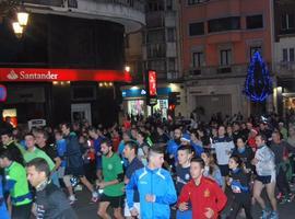 Más de 5.000 personas corrieron en la #SanSilvestre2015 Ciudad de Oviedo 