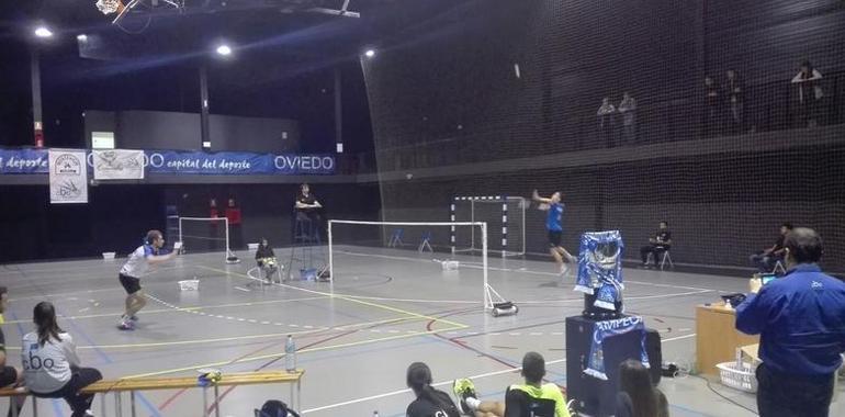 El club Badminton Oviedo busca comenzar el año con victoria