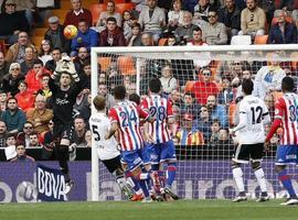 Victoria del Sporting (O-1) sobre el Valencia en Mestalla