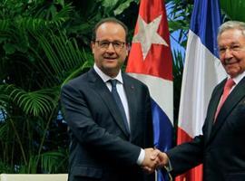Hollande sitúa Francia como anfitriona de la economía cubana en Europa