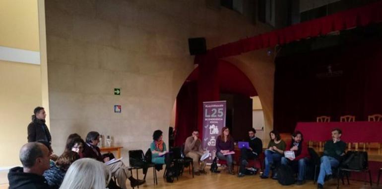 Mayoral (Podemos) dice que se deben abrir "nuevas maneras de legislar" que den voz a la sociedad civil