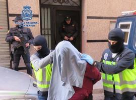 Los 7 yihadistas detenidos en España crearon una red internacional de apoyo a Jabhat Al Nusra y Daesh