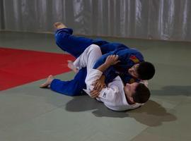 Judokas españoles, y no a ciegas, se la juegan en Madrid