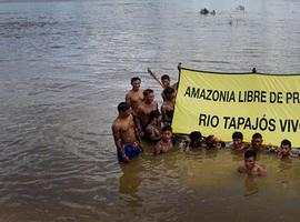 Acción de Greenpeace en la Amazonia para salvar la tribu Mundurukú y su entorno 