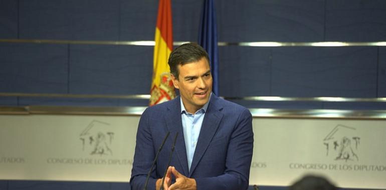 Pedro Sánchez: “Lo que quiere Rajoy es gobernar sin oposición”