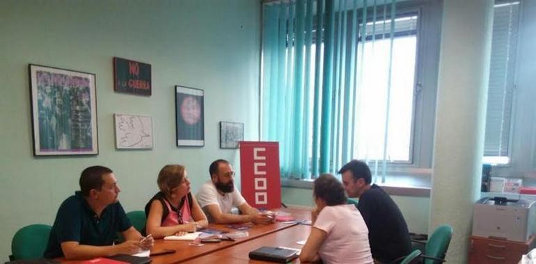 Somos Oviedo y CCOO estudian campañas en defensa de los derechos laborales