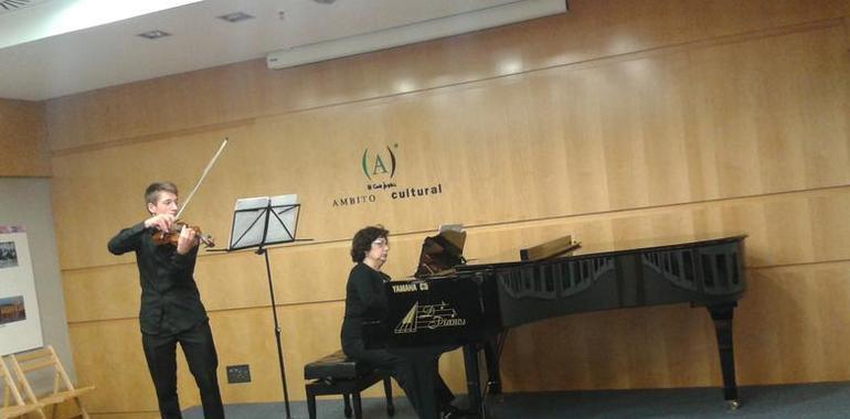 Carlos Galán dirige el Conservatorio Julián Orbón que abre curso