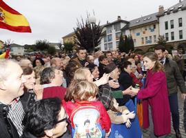 Los Reyes entregan el Pueblo Ejemplar de Asturias en Los Oscos