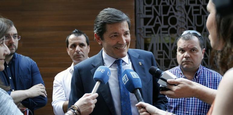 Presidente de Asturias y ministro pondrán fecha a las obras pendientes