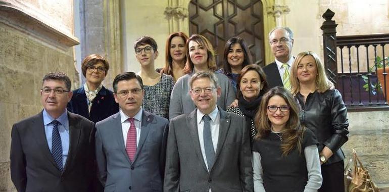 Los Parlamentos españoles piden tímidamente defender la sociedad