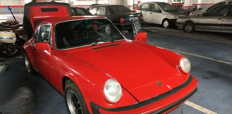 Avilés suspende la subasta del Porsche 911 tras la reclamación de su propietario anterior
