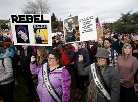 Manifestación mundial de mujeres recusa a Trump