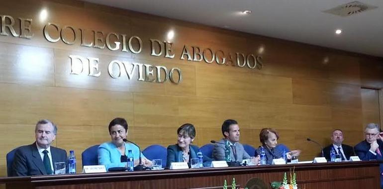 ICA Oviedo: Premio Alicia Salcedo a la abogada María José Balda