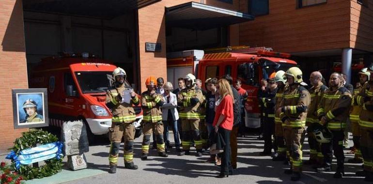 Los bomberos de Oviedo recuerdan a Eloy Palacio