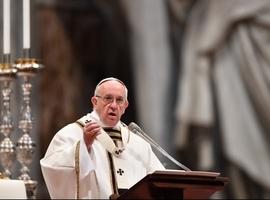 Papa Francisco pide detener "a los señores de la guerra"