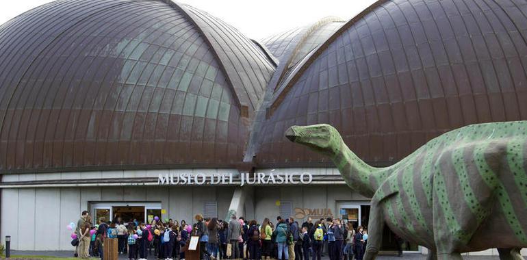 Museo del Jurásico  Asturias dedica finde al Día de la Tierra