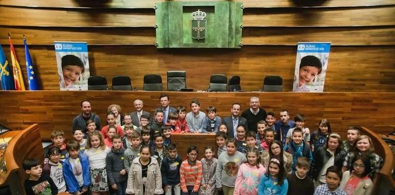 El Parlamento de Asturias escolar contra el acoso