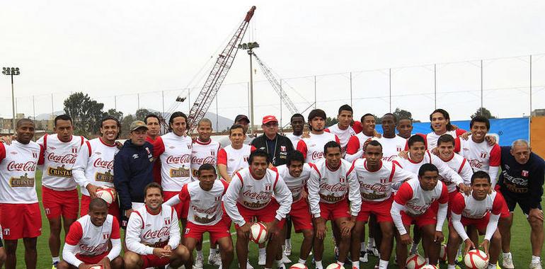 Presidente Humala entrenó con la Selección Peruana de Fútbol 