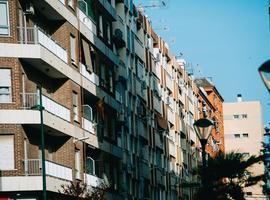 Vecinos y bancos adeudan 32 millones a las comunidades de propietarios en Asturias